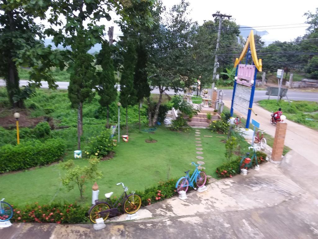 Paramee Inn Pai Exterior foto